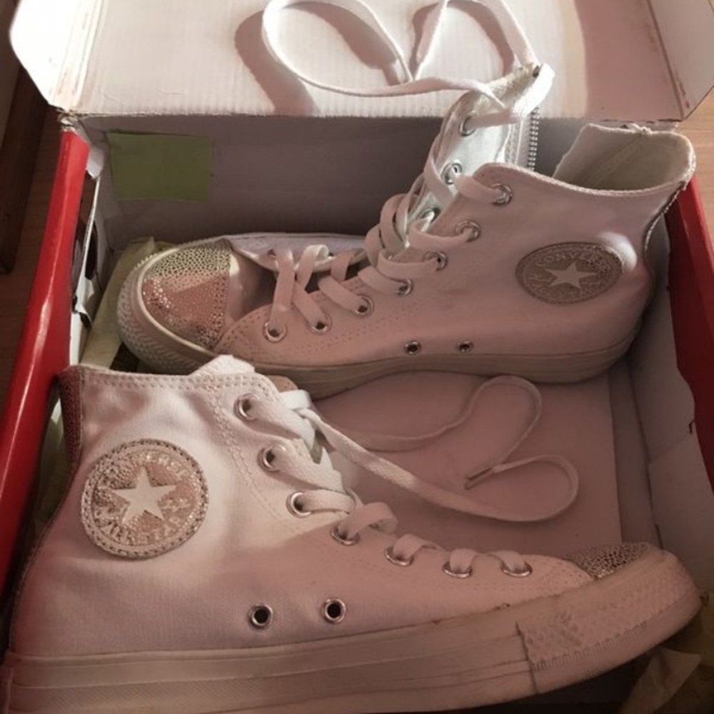 Converse high top new sneaker shoes white
